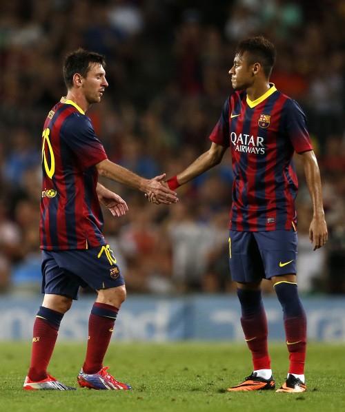 中国足球的 中国足球的